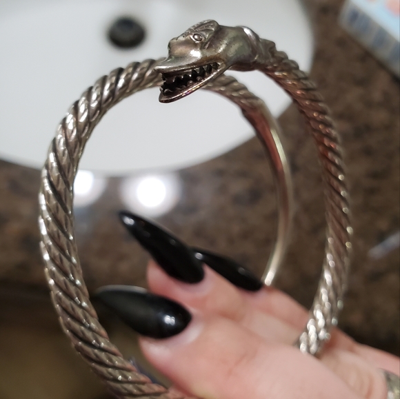Jewelry - Antique Soild sterling silver sea serpent bangle